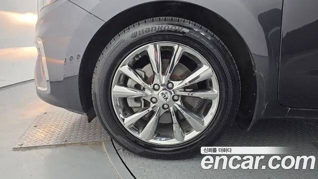 2019 Kia The New Carnival 9-Seater Prstige Sold VIN KNAMC81ABKS458262 – photo 12