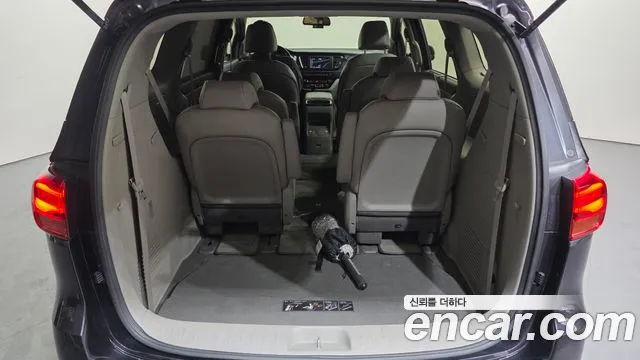 2019 Kia The New Carnival 9-Seater Prstige Sold VIN KNAMC81ABKS458262 – photo 14