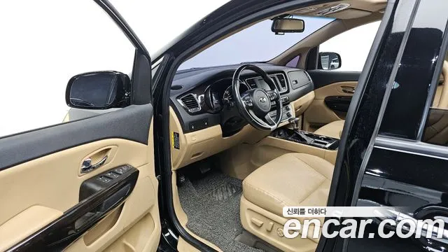 2019 Kia The New Carnival 9-Seater Prstige Sold VIN KNAMC81ABKS461823 – front exterior