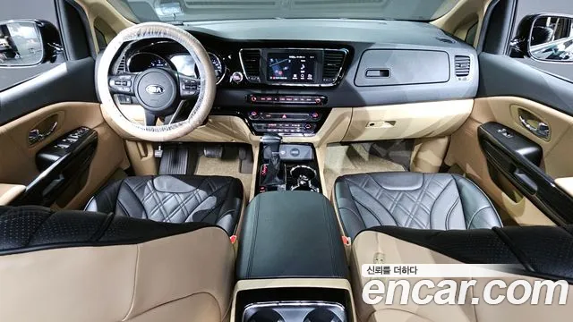 2019 Kia The New Carnival 9-Seater Hi-Limousine Sold VIN KNAMC81ABKS479719 – photo 18