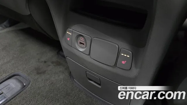 2019 Kia The New Carnival 9-Seater Prstige Sold VIN KNAMC81ABKS481142 – engine bay