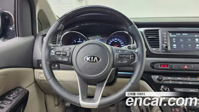 2019 Kia The New Carnival 9-Seater Prstige Sold VIN KNAMC81ABKS495872 – photo 11