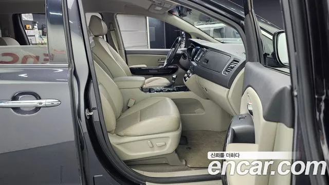 2019 Kia The New Carnival 9-Seater Prstige Sold VIN KNAMC81ABKS495872 – photo 18