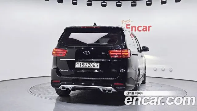 2019 Kia The New Carnival 9-Seater Prstige Sold VIN KNAMC81ABKS521898 – trunk area