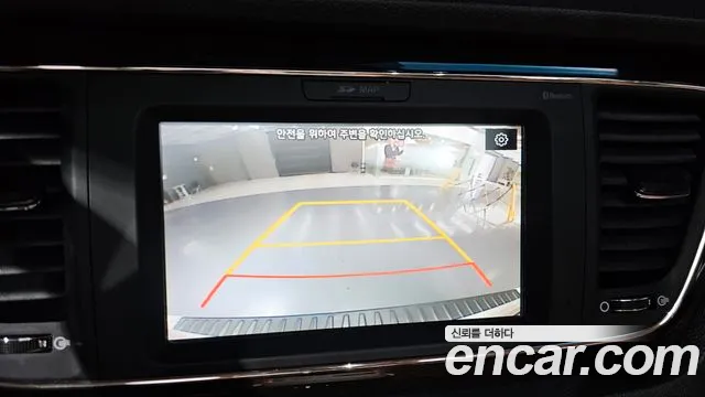 2019 Kia The New Carnival 9-Seater Prstige Sold VIN KNAMC81ABKS533353 – interior seats