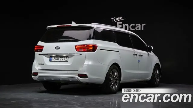 2019 Kia The New Carnival 9-Seater Prstige Sold VIN KNAMC81ABKS538102 – dashboard