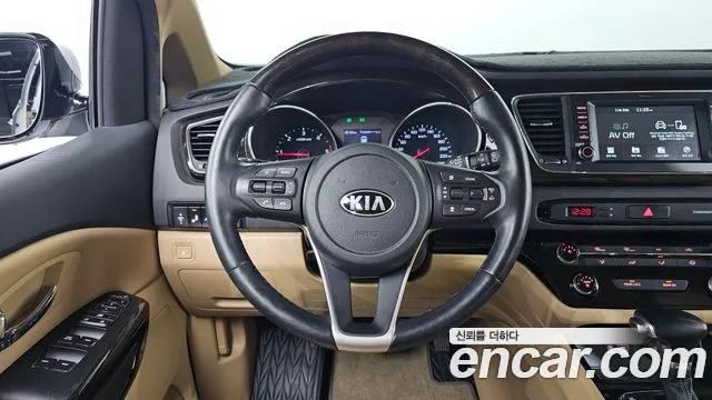 2019 Kia The New Carnival 9-Seater Prstige Sold VIN KNAMC81ABKS548239 – photo 14