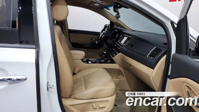 2019 Kia The New Carnival 9-Seater Prstige Sold VIN KNAMC81ABKS558095 – photo 29