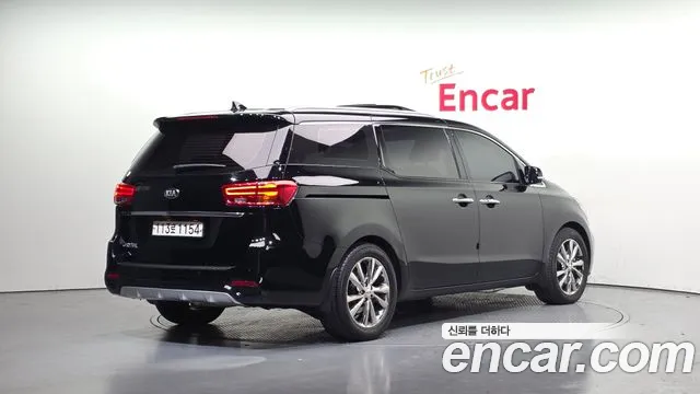 2019 Kia The New Carnival 9-Seater Prstige Sold VIN KNAMC81ABKS559665 – engine bay