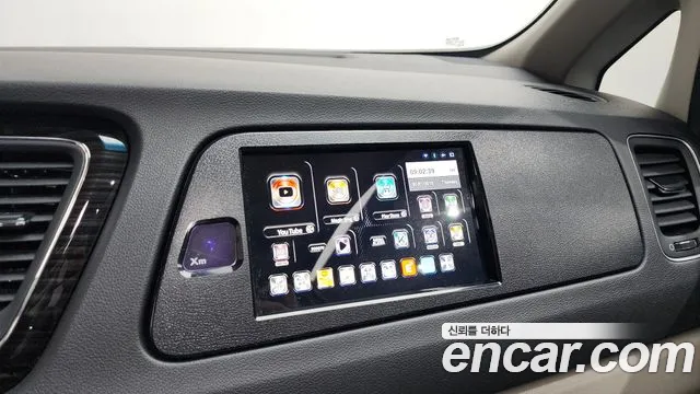 2019 Kia The New Carnival 9-Seater Prstige Sold VIN KNAMC81ABKS577997 – exterior detail