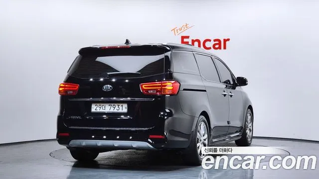 2019 Kia The New Carnival 9-Seater Prstige Sold VIN KNAMC81ABKS577997 – undercarriage