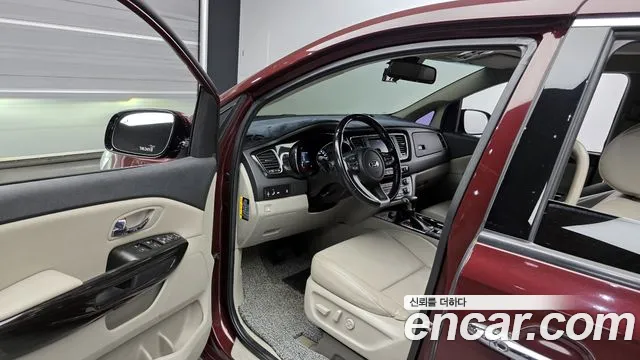 2019 Kia The New Carnival 9-Seater Prstige Sold VIN KNAMC81ABKS585269 – side profile
