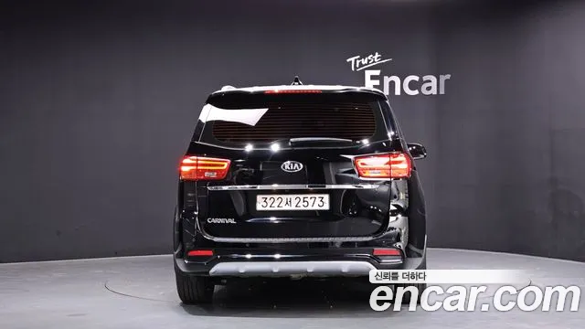 2019 Kia The New Carnival 9-Seater Prstige Sold VIN KNAMC81ABKS602370 – engine bay
