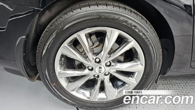 2019 Kia The New Carnival 9-Seater Prstige Sold VIN KNAMC81ABKS602370 – photo 16
