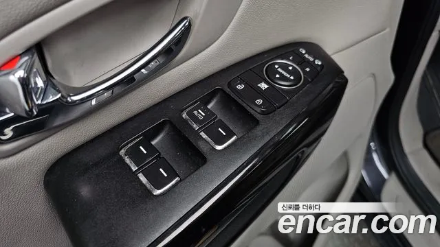 2019 Kia The New Carnival 9-Seater Prstige Sold VIN KNAMC81ABKS611008 – side profile
