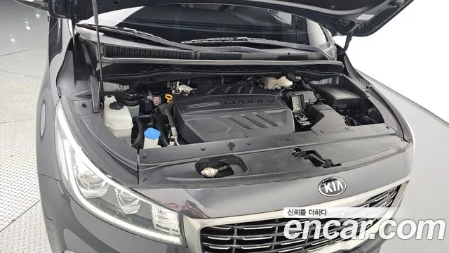 2019 Kia The New Carnival 9-Seater Prstige Sold VIN KNAMC81ABKS611008 – photo 17