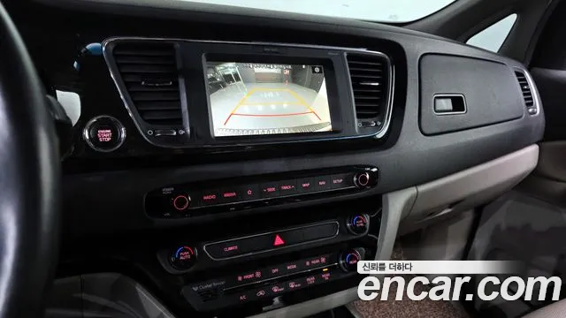 2020 Kia The New Carnival 9-Seater Prstige Sold VIN KNAMC81ABLS630993 – front exterior