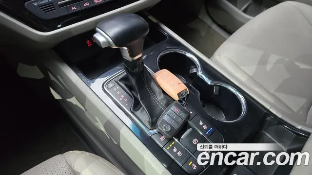 2020 Kia The New Carnival 9-Seater Prstige Sold VIN KNAMC81ABLS637189 – photo 16