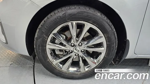 2020 Kia The New Carnival 9-Seater Prstige Sold VIN KNAMC81ABLS639858 – photo 11