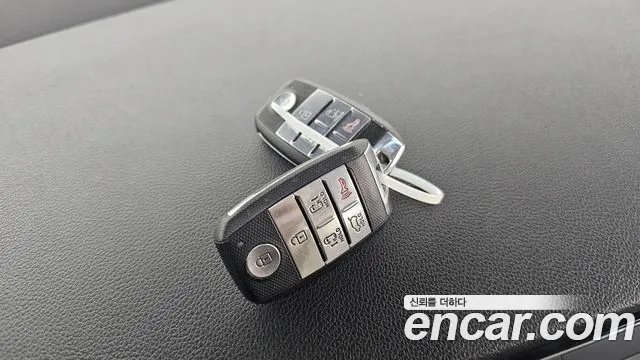 2020 Kia The New Carnival 9-Seater Prstige Sold VIN KNAMC81ABLS660975 – rear exterior 2020 Kia The New Carnival 9-Seater Prstige Sold VIN KNAMC81ABLS660975 – rear exterior