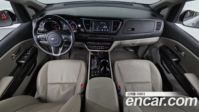 2020 Kia The New Carnival 9-Seater Prstige Sold VIN KNAMC81ABLS660975 – side profile 2020 Kia The New Carnival 9-Seater Prstige Sold VIN KNAMC81ABLS660975 – side profile