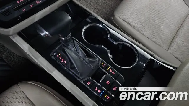2020 Kia The New Carnival 9-Seater Prstige Sold VIN KNAMC81ABLS660975 – odometer reading 2020 Kia The New Carnival 9-Seater Prstige Sold VIN KNAMC81ABLS660975 – odometer reading