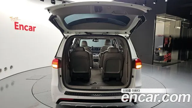 2018 Kia All New Carnival 9-Seater Noblesse Special Sold VIN KNAMD81ABJS384137 – odometer reading