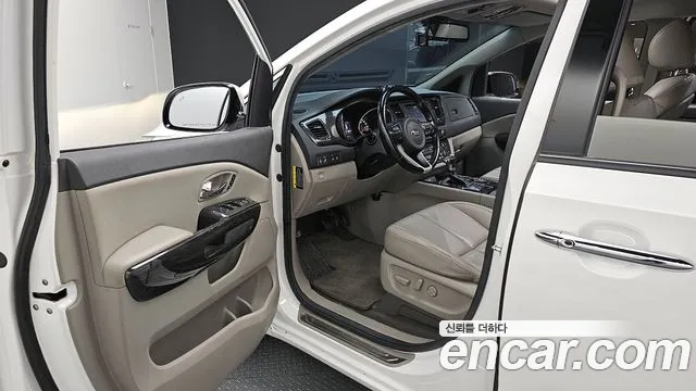 2018 Kia All New Carnival 9-Seater Noblesse Special Sold VIN KNAMD81ABJS384137 – photo 14