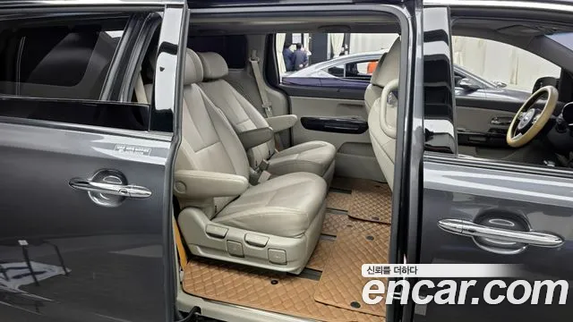 2018 Kia All New Carnival Gasoline 7-seater Limousine Sold VIN KNAME811BJS432994 – photo 16