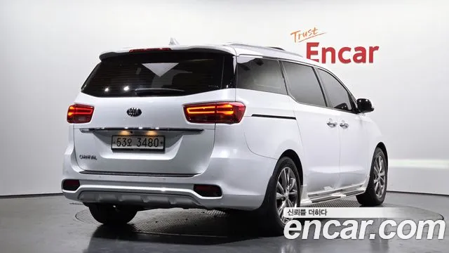 2019 Kia The New Carnival Gasoline 9-Seater Noblesse Special Sold VIN KNAME811BKS474383 – interior seats 2019 Kia The New Carnival Gasoline 9-Seater Noblesse Special Sold VIN KNAME811BKS474383 – interior seats