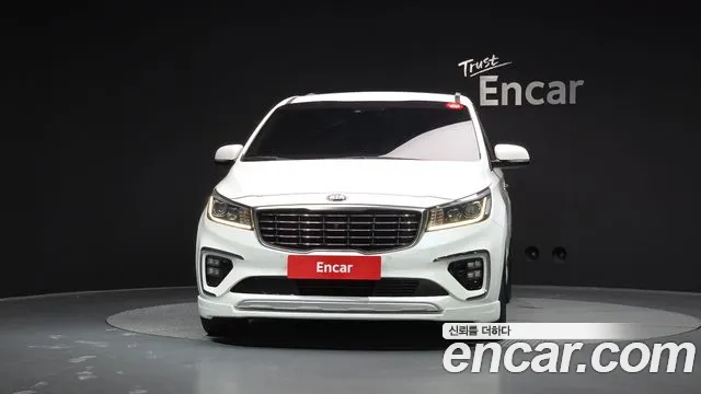 2019 Kia The New Carnival Gasoline 7-Seater Limousine Sold VIN KNAME811BKS488185 – rear exterior 2019 Kia The New Carnival Gasoline 7-Seater Limousine Sold VIN KNAME811BKS488185 – rear exterior