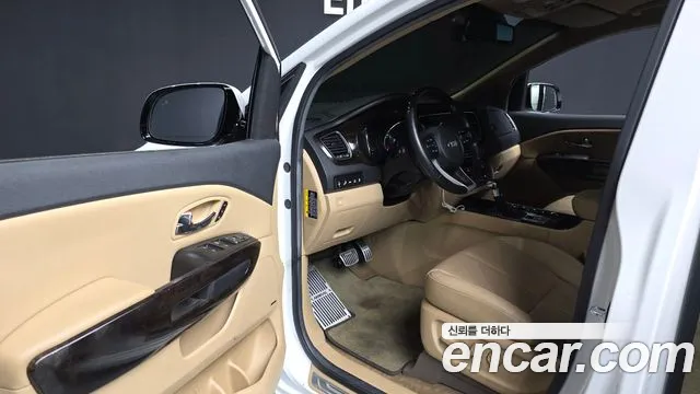 2019 Kia The New Carnival Gasoline 7-Seater Limousine Sold VIN KNAME811BKS488185 – photo 24 2019 Kia The New Carnival Gasoline 7-Seater Limousine Sold VIN KNAME811BKS488185 – photo 24
