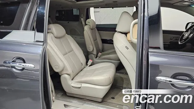 2019 Kia The New Carnival Gasoline 9-Seater Noblesse Special Sold VIN KNAME811BKS569293 – engine bay