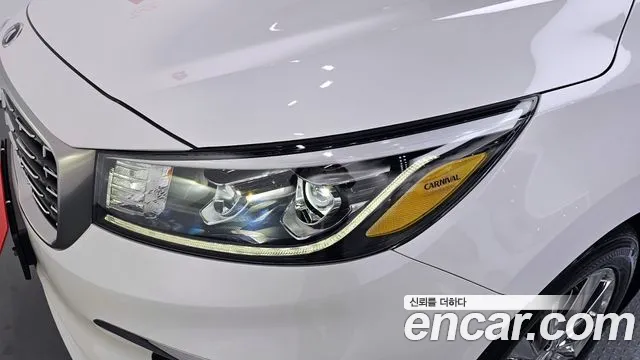 2019 Kia The New Carnival Gasoline 7-Seater Limousine Sold VIN KNAME811BKS575764 – engine bay