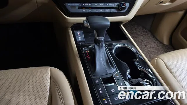 2020 Kia The New Carnival Gasoline 9-Seater Hi-Limousine Sold VIN KNAME811BLS648234 – engine bay