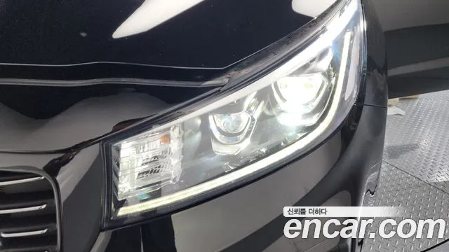 2020 Kia The New Carnival Gasoline 7-Seater Limousine Sold VIN KNAME811BLS670372 – photo 11