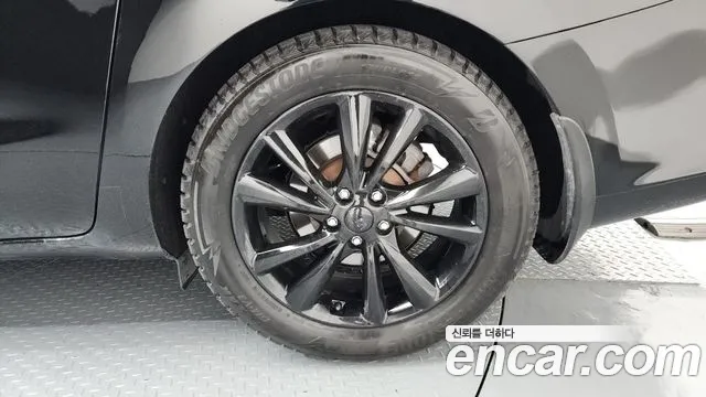 2020 Kia The New Carnival Gasoline 7-Seater Limousine Sold VIN KNAME811BLS670372 – photo 34