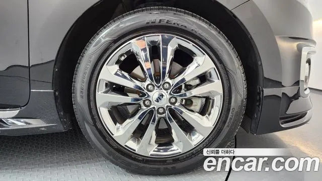 2017 Kia All New Carnival 7-seater Limousine Sold VIN KNAME81ABHS316602 – photo 18