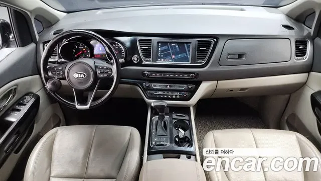 2018 Kia All New Carnival 9-seater Noblesse Sold VIN KNAME81ABJS433891 – interior seats 2018 Kia All New Carnival 9-seater Noblesse Sold VIN KNAME81ABJS433891 – interior seats