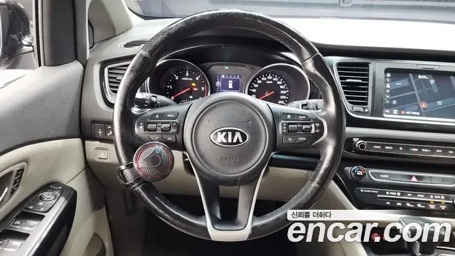 2018 Kia All New Carnival 9-seater Noblesse Sold VIN KNAME81ABJS433891 – exterior detail 2018 Kia All New Carnival 9-seater Noblesse Sold VIN KNAME81ABJS433891 – exterior detail