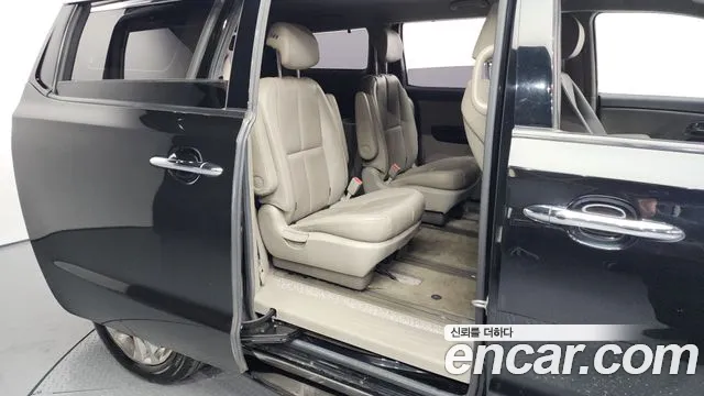 2018 Kia All New Carnival 9-seater Noblesse Sold VIN KNAME81ABJS433891 – photo 14 2018 Kia All New Carnival 9-seater Noblesse Sold VIN KNAME81ABJS433891 – photo 14