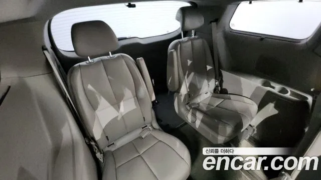 2018 Kia All New Carnival 9-seater Noblesse Sold VIN KNAME81ABJS433891 – photo 15 2018 Kia All New Carnival 9-seater Noblesse Sold VIN KNAME81ABJS433891 – photo 15