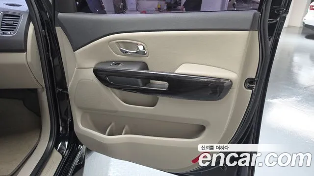2019 Kia The New Carnival 9-Seater Noblesse Sold VIN KNAME81ABKS452290 – photo 32