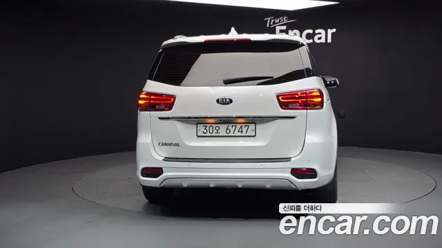 2019 Kia The New Carnival 9-Seater Noblesse Special Sold VIN KNAME81ABKS452588 – photo 11 2019 Kia The New Carnival 9-Seater Noblesse Special Sold VIN KNAME81ABKS452588 – photo 11