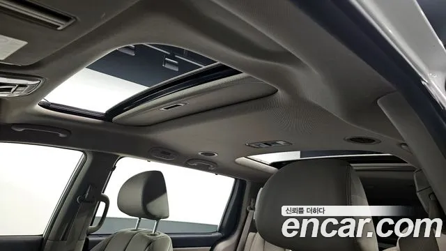 2019 Kia The New Carnival 9-Seater Noblesse Special Sold VIN KNAME81ABKS458308 – trunk area