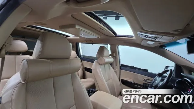 2019 Kia The New Carnival 9-Seater Noblesse Special Sold VIN KNAME81ABKS461081 – dashboard