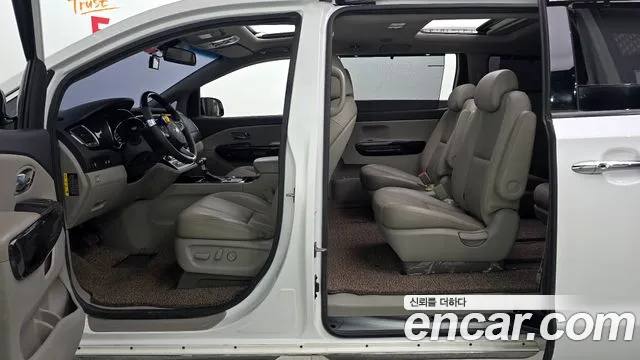 2019 Kia The New Carnival 9-Seater Noblesse Special Sold VIN KNAME81ABKS461271 – odometer reading 2019 Kia The New Carnival 9-Seater Noblesse Special Sold VIN KNAME81ABKS461271 – odometer reading