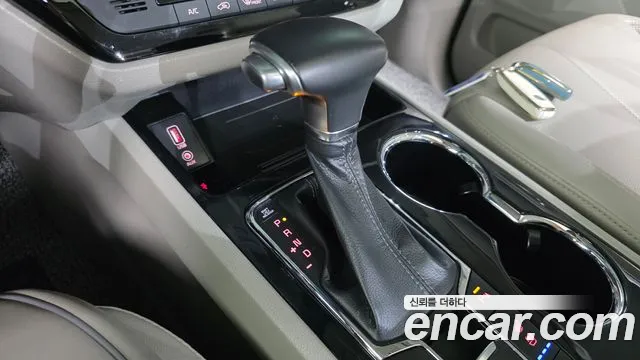 2019 Kia The New Carnival 9-Seater Noblesse Special Sold VIN KNAME81ABKS463002 – trunk area