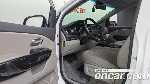 2019 Kia The New Carnival 9-Seater Noblesse Special Sold VIN KNAME81ABKS463002 – odometer reading