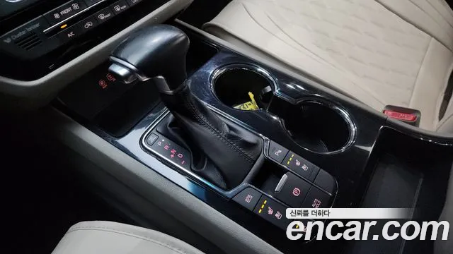 2019 Kia The New Carnival 9-Seater Noblesse Sold VIN KNAME81ABKS465491 – engine bay